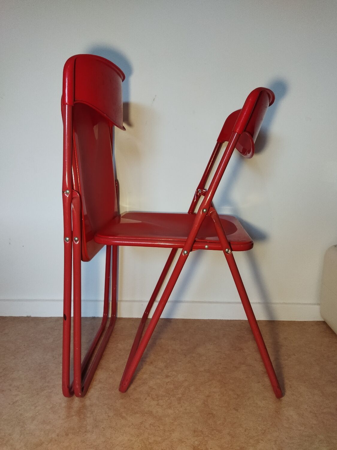 Pair of folding chairs