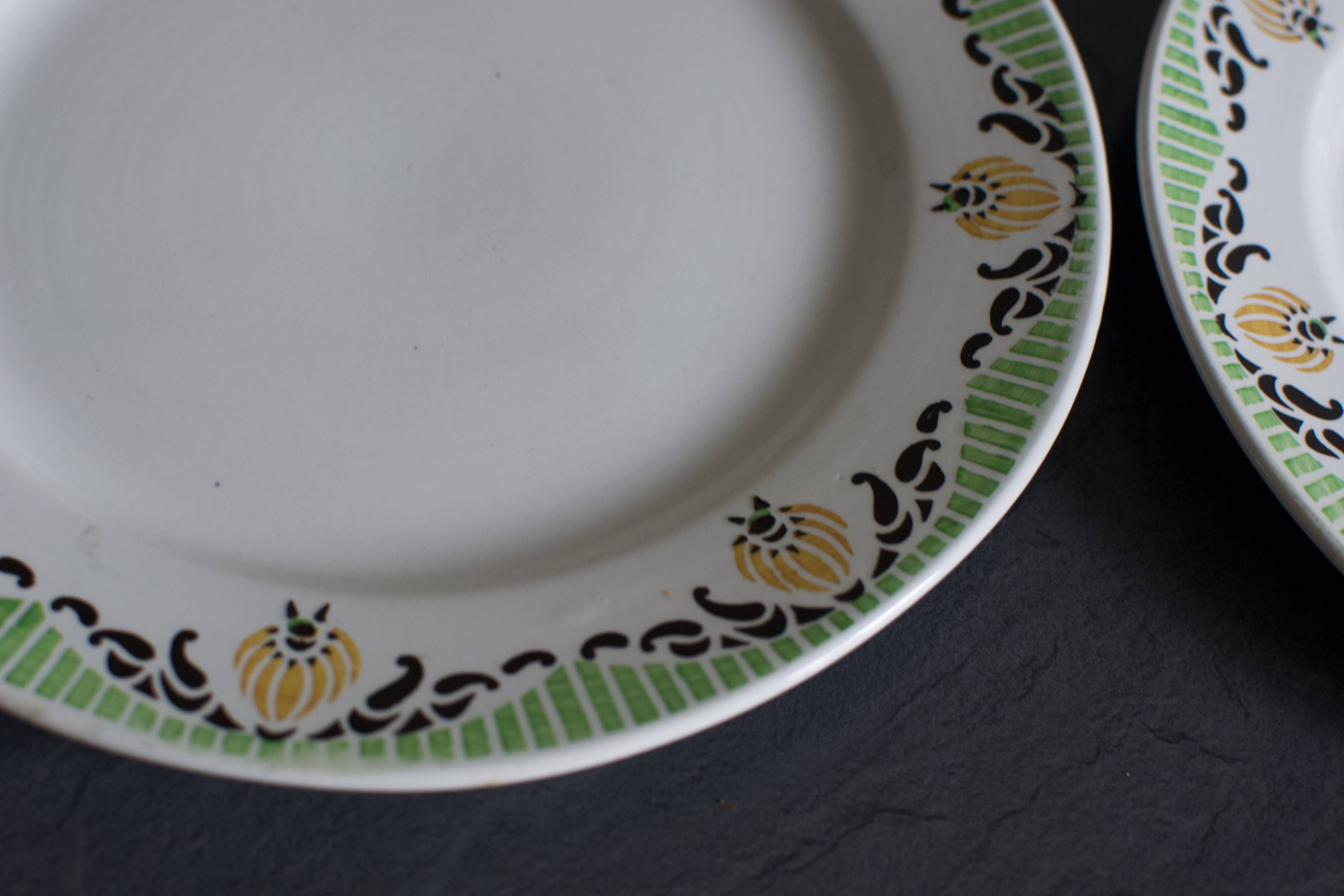 2 assiettes anciennes Sarreguemines Maroussia