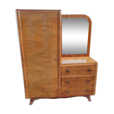 Asymmetrical cabinet