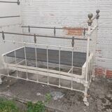 Napoleon III period bed
