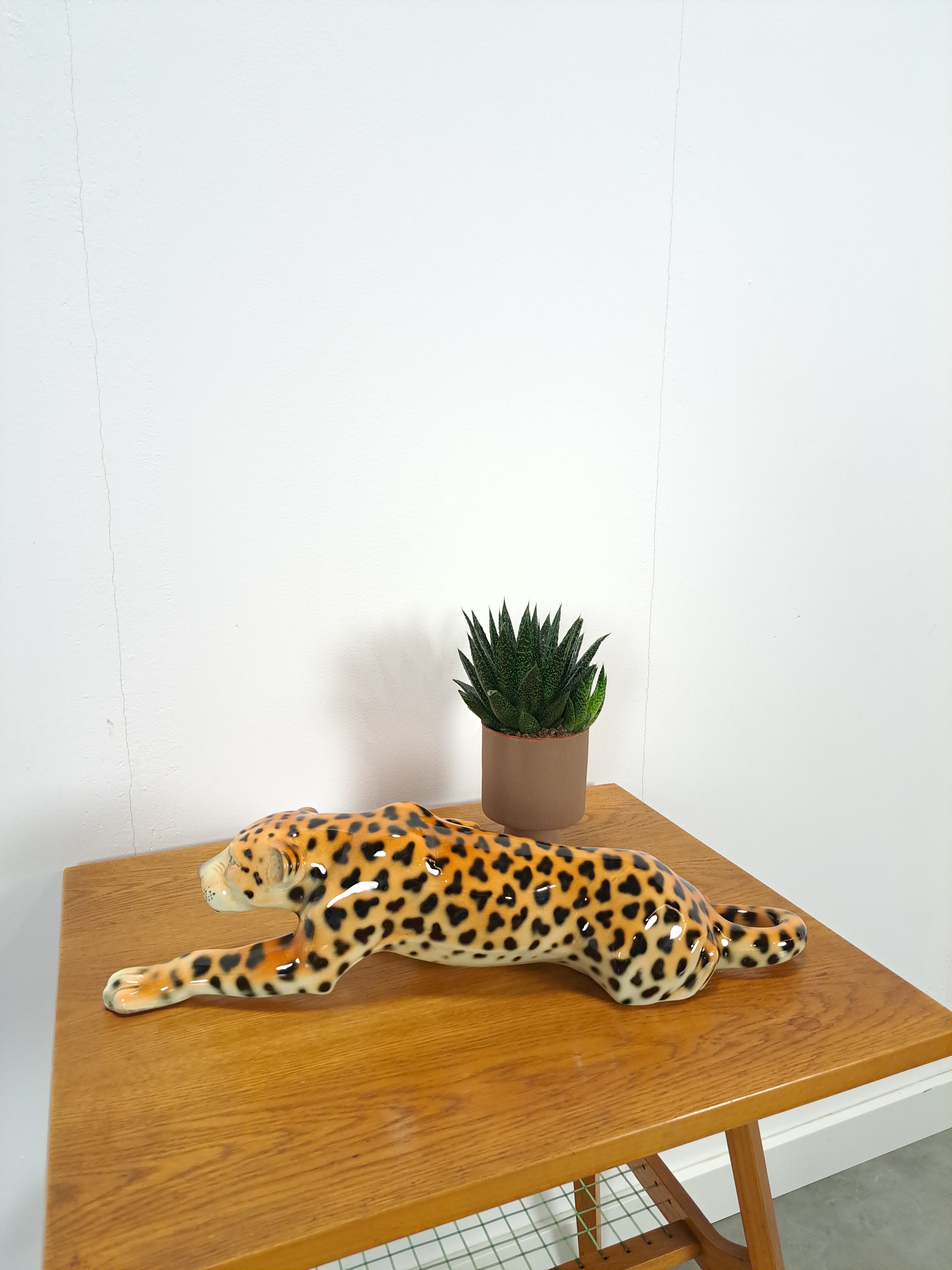 Porcelain statue leopard vintage