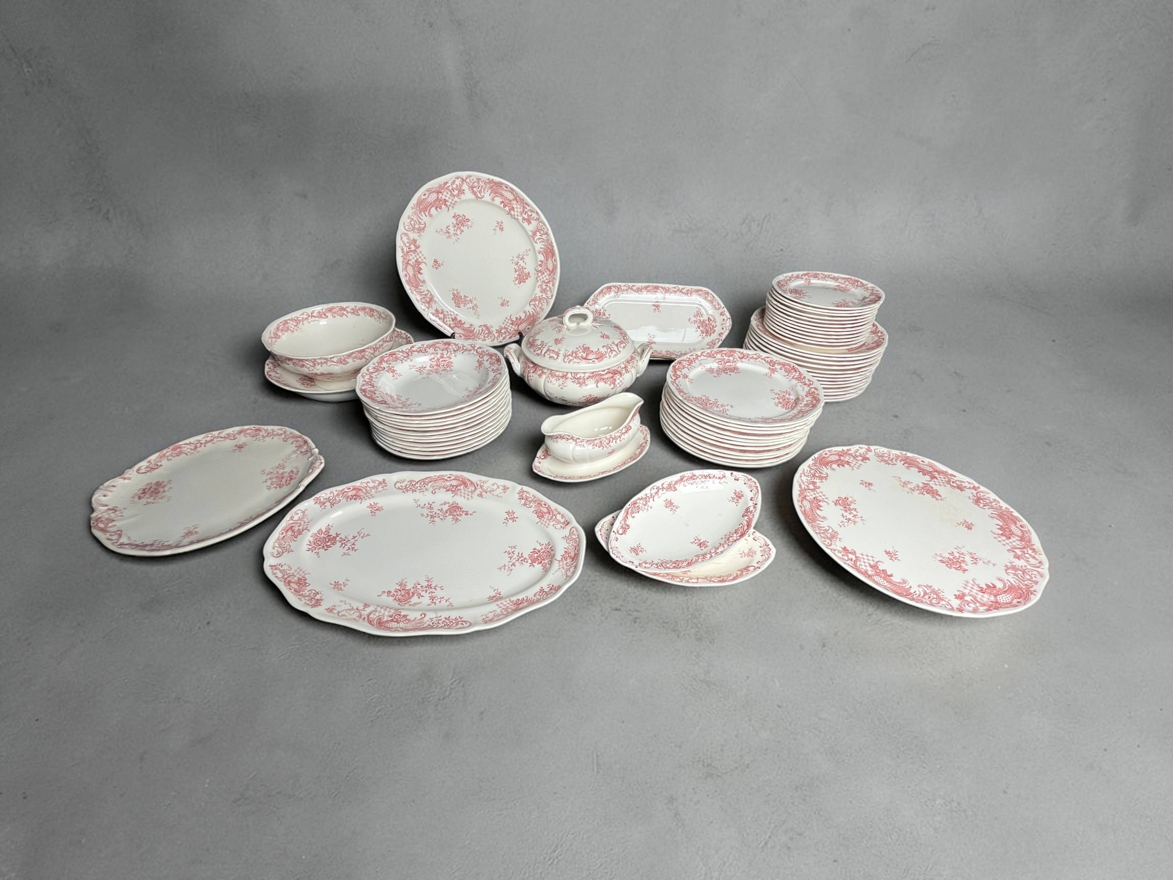 Tableware, porcelain service Villeroy and Boch Valeria 20th century