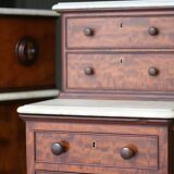 Exceptional: pair of Gillows of Lancaster chiffoniers (circa 1830)