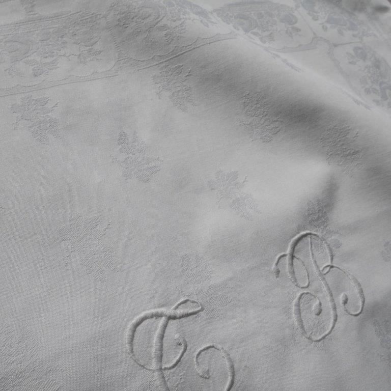 Set of 4 embroidered cotton towels MONOGRAMS TB