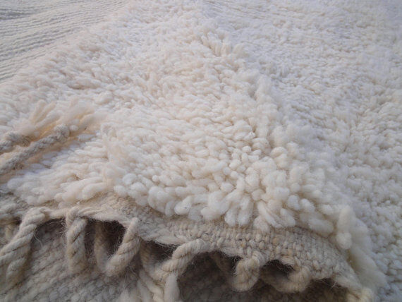 Beni Oarain woollen carpet Moroccan Berber 400 x 291 cm