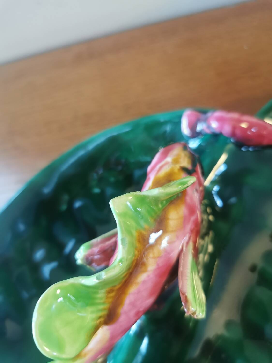 Vallauris fish slip dish with 2 compartments