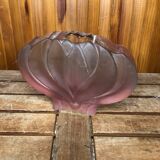 Ancien vase soliflore forme lotus verre moulé rose vintage