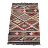 Kilim rug in jute and cotton. 125cm x 195cm