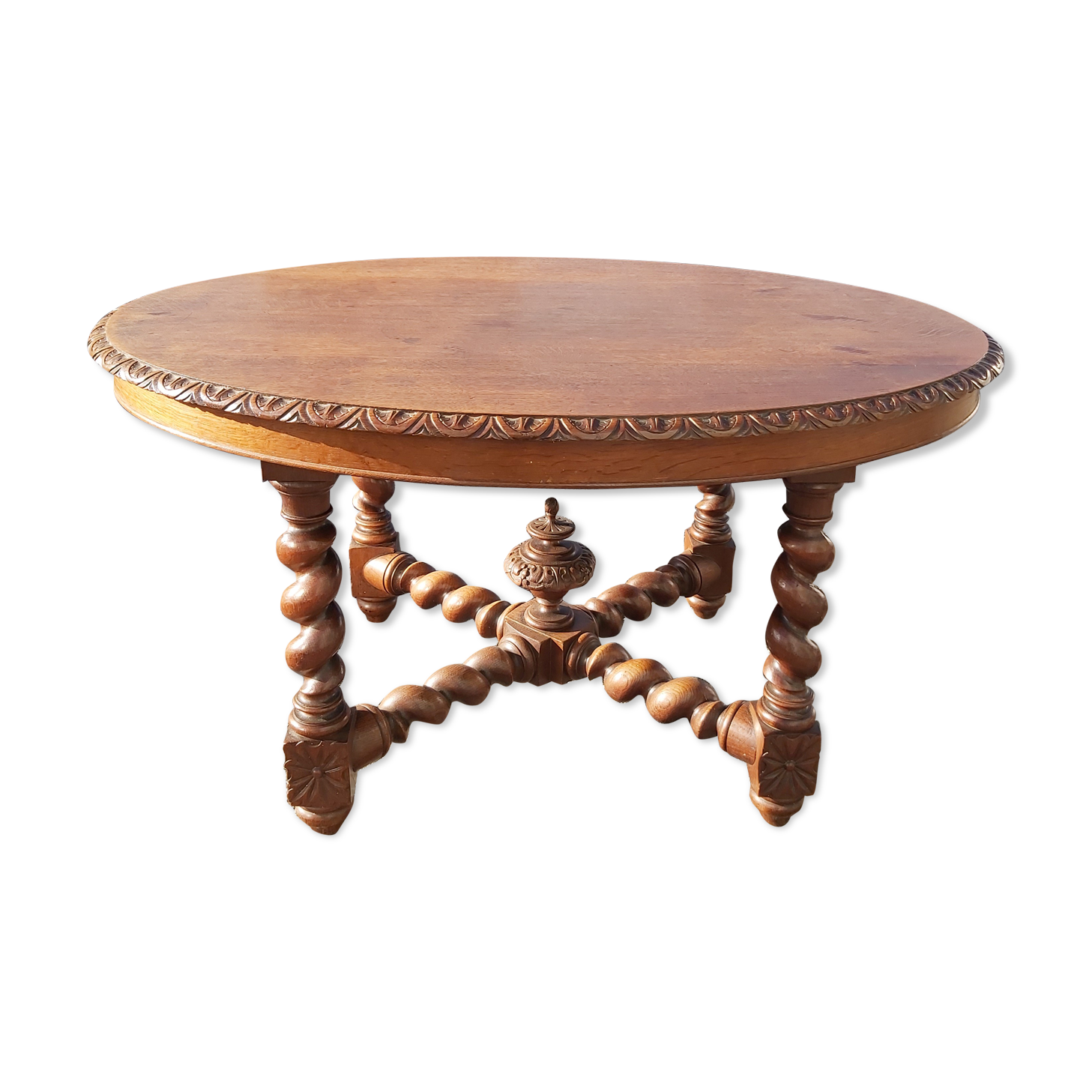 Oval oak table