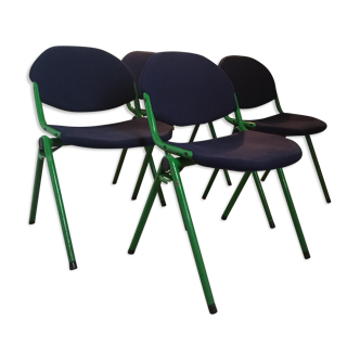 4 chaises des années 1980