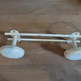 Coat rack 2 hooks white patinated metal