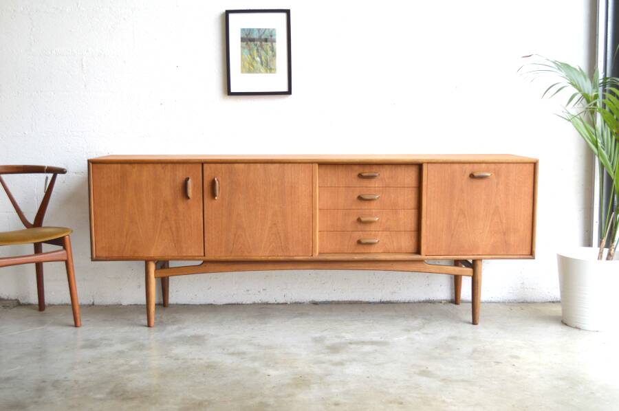 English enfilade by G-Plan * 206 cm