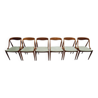 SET OF 6 JOHANNES ANDERSEN NO. 16 TEAK AND VELVET DINING CHAIRS