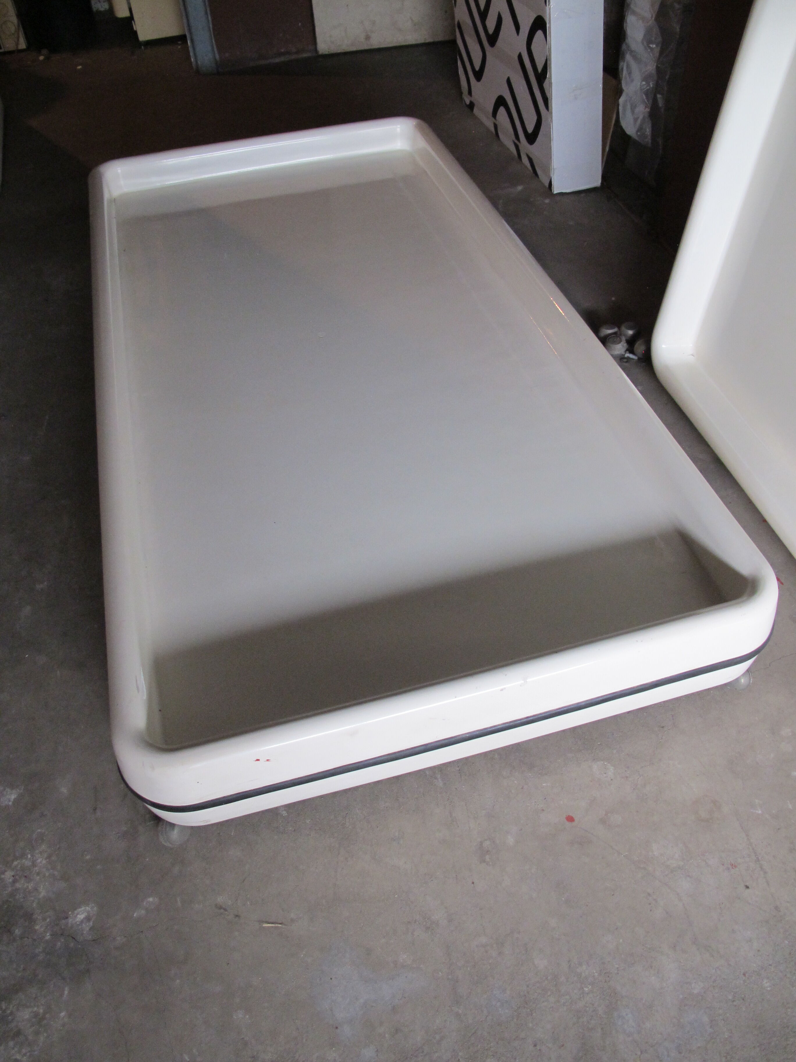 Pair of single beds of the 1970s designer Marc Held