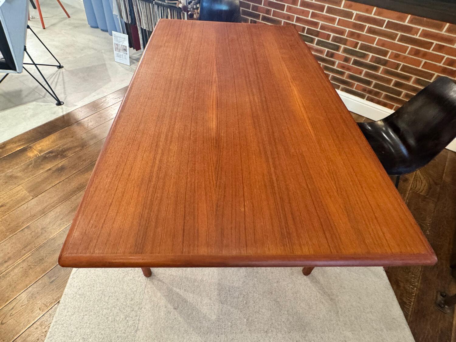 Dining table Tricoire & Vecchione