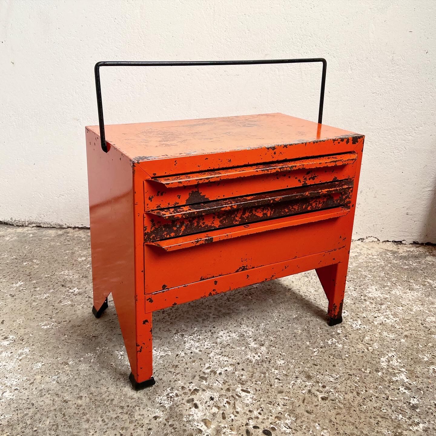 Tool box - workshop maid - vintage orange