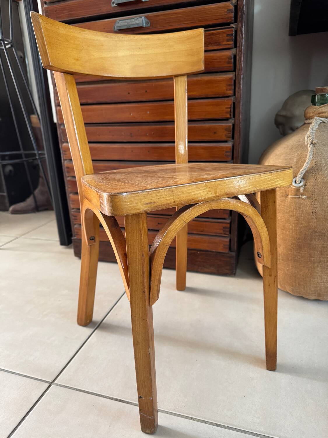 Vintage bentwood children's chair – Baumann