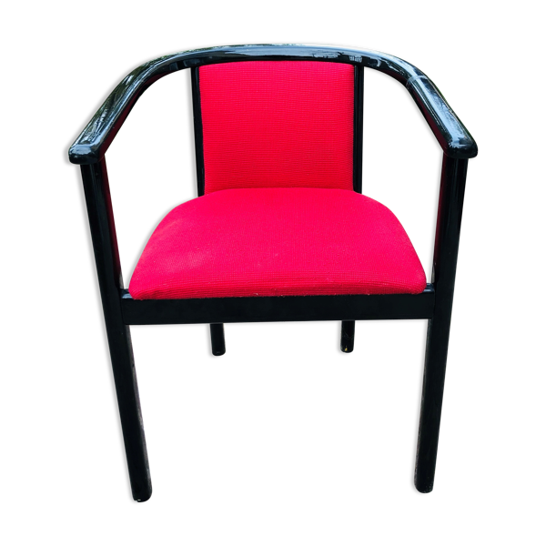 Fauteuil Rouge et noir — Beyit