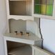 Armoire d’angle blanche Suède années 70
