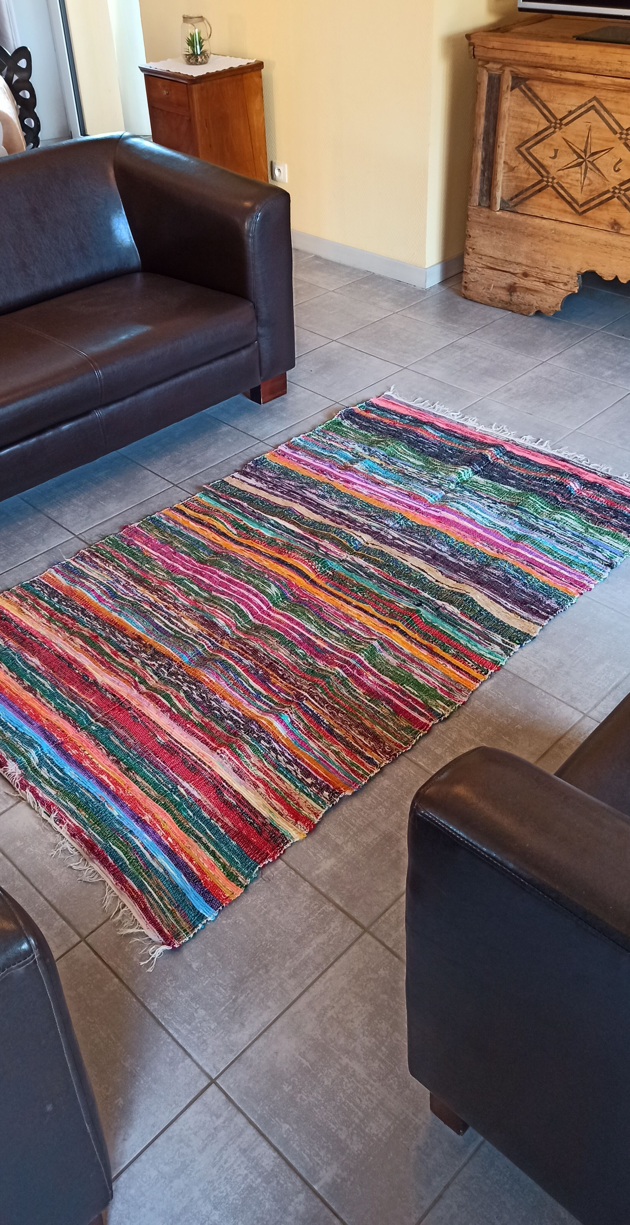 Multicolored woven cotton rug - 108cm x 180cm