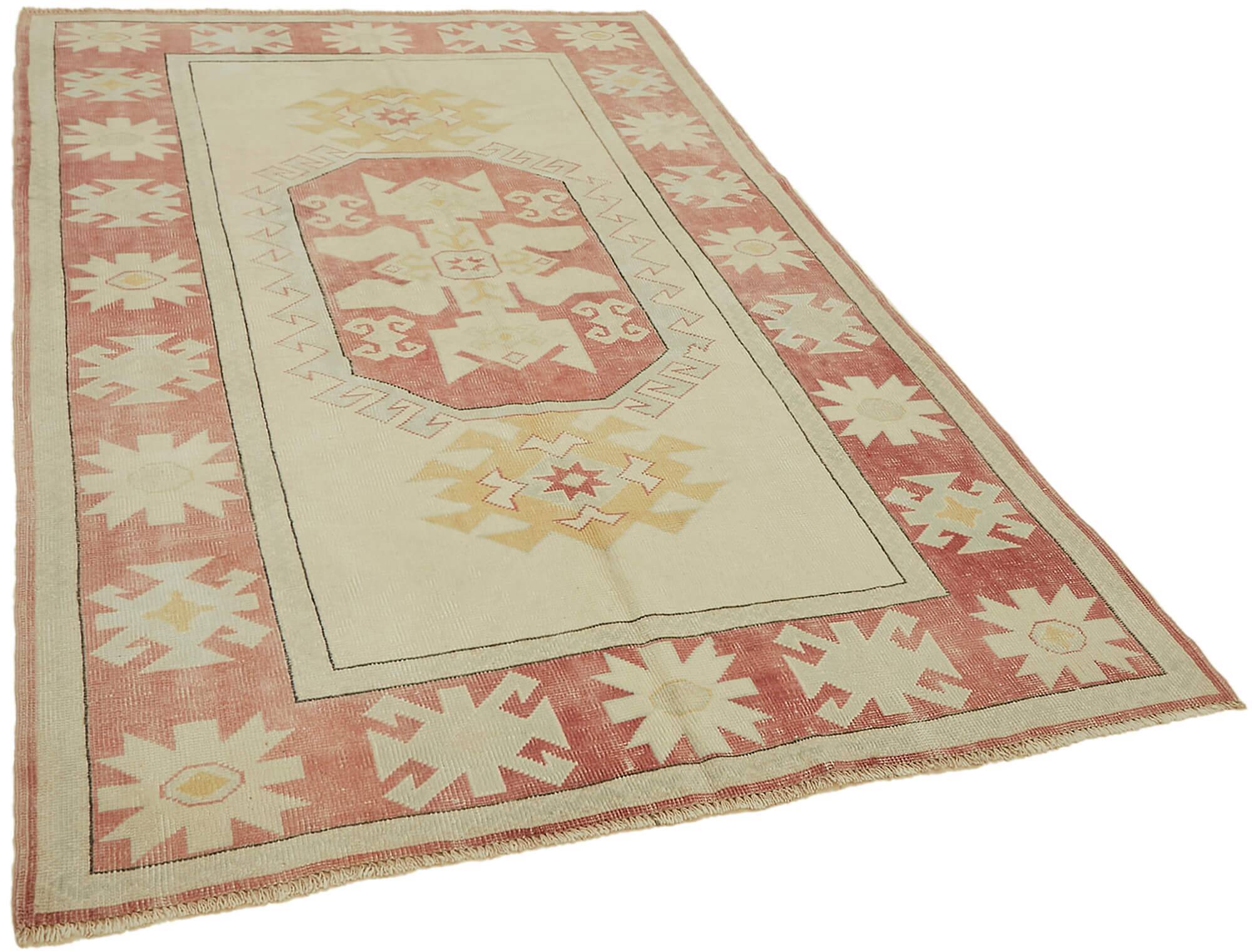 Turkish Vintage Anatolian Rug 162 cm x 244 cm