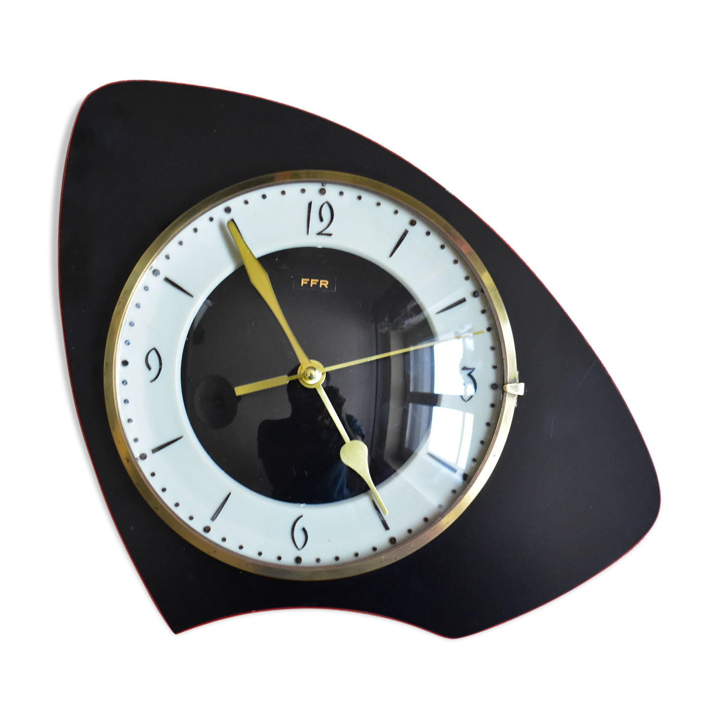 Black and vintage red FFR pendul