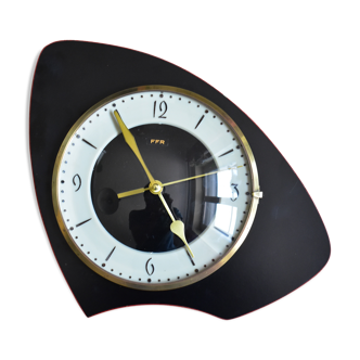 Black and vintage red FFR pendul