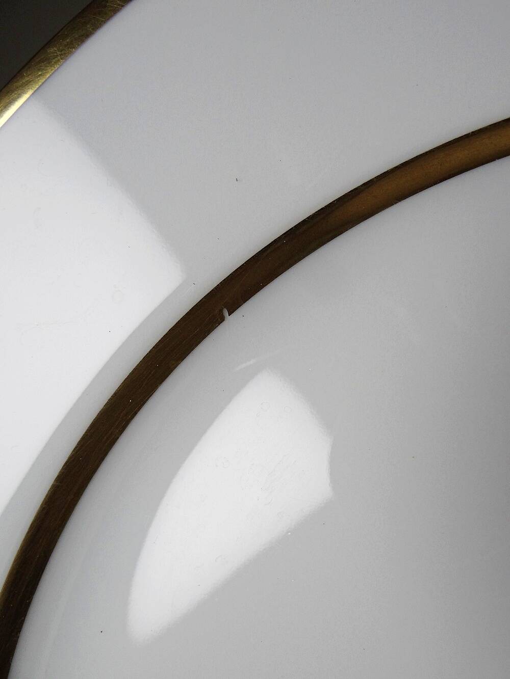 3 flat plates in porcelain Bernardaud Limoges model Sparte vintage