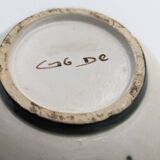 Covered earthenware pot