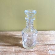 Carafe en cristal gravé et ciselée
