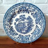 Set of 2 vintage ceramic dishes, churchill england