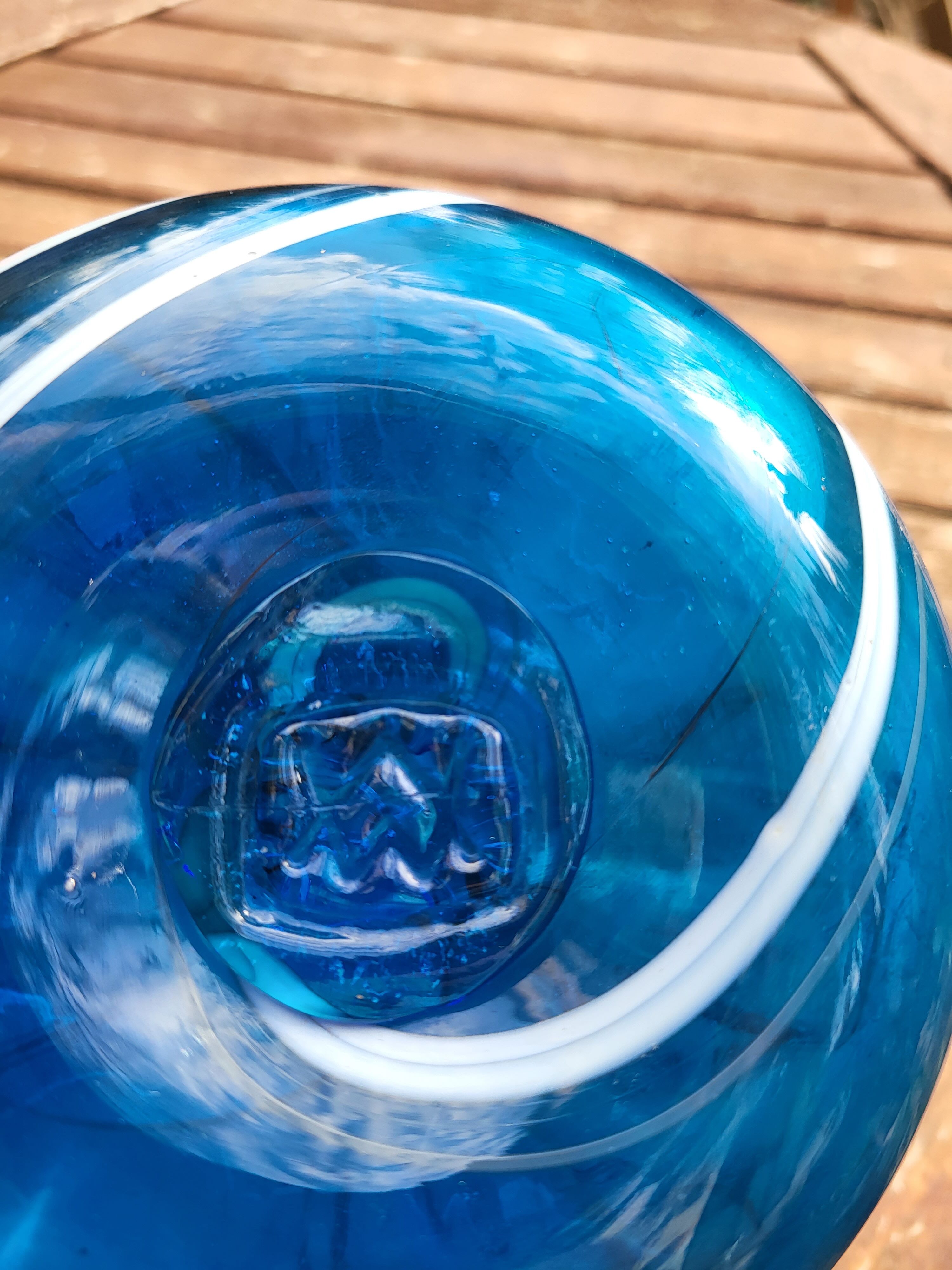 Vintage soliflore from the Maure Vieil glassworks