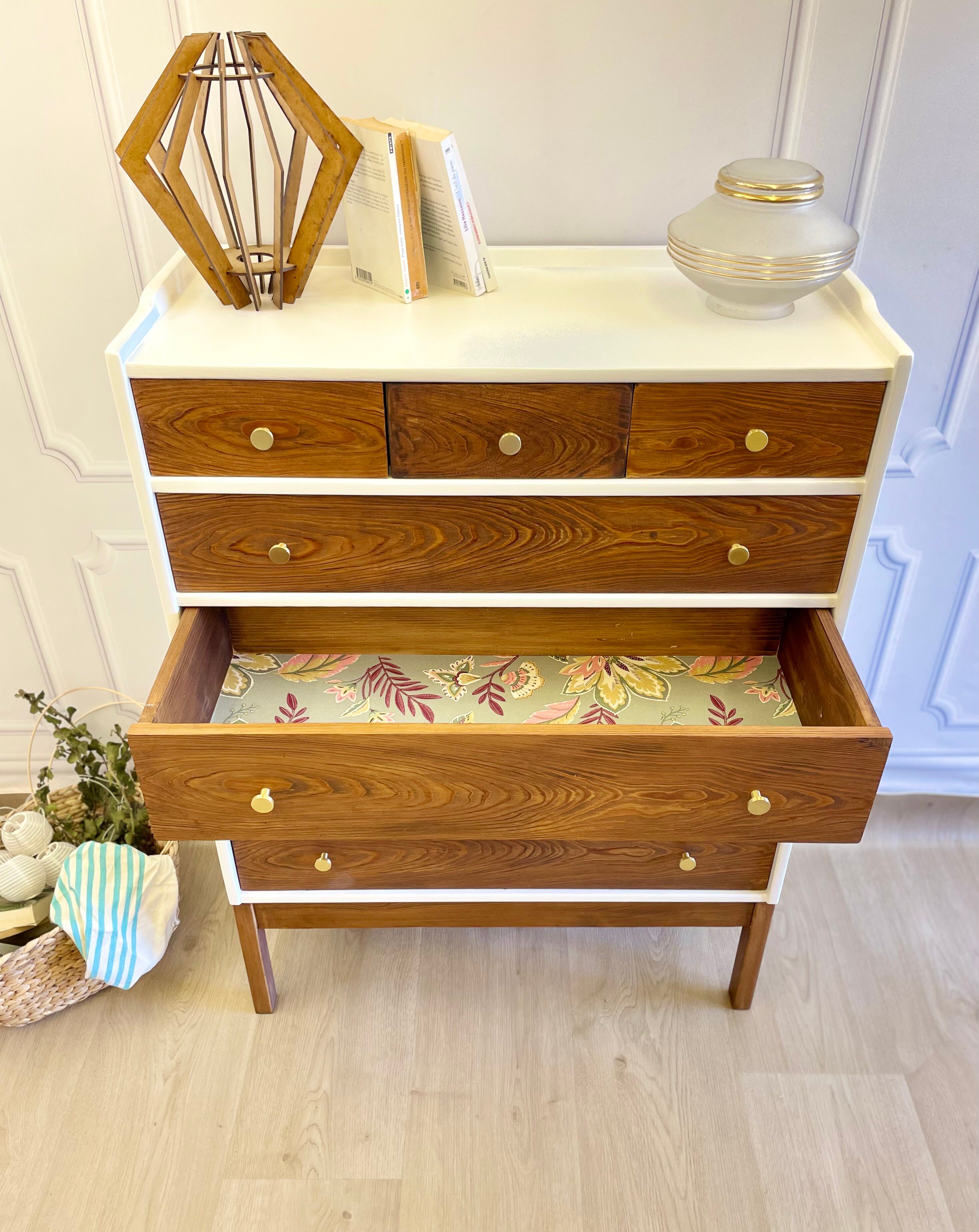Commode vintage en bois – style scandinave – très bon état