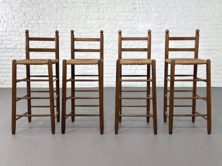 Set of 4 50s bar stools in wood and woven straw seat