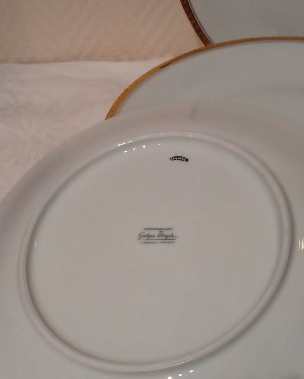 Lot 6 flat plates Limoges porcelain