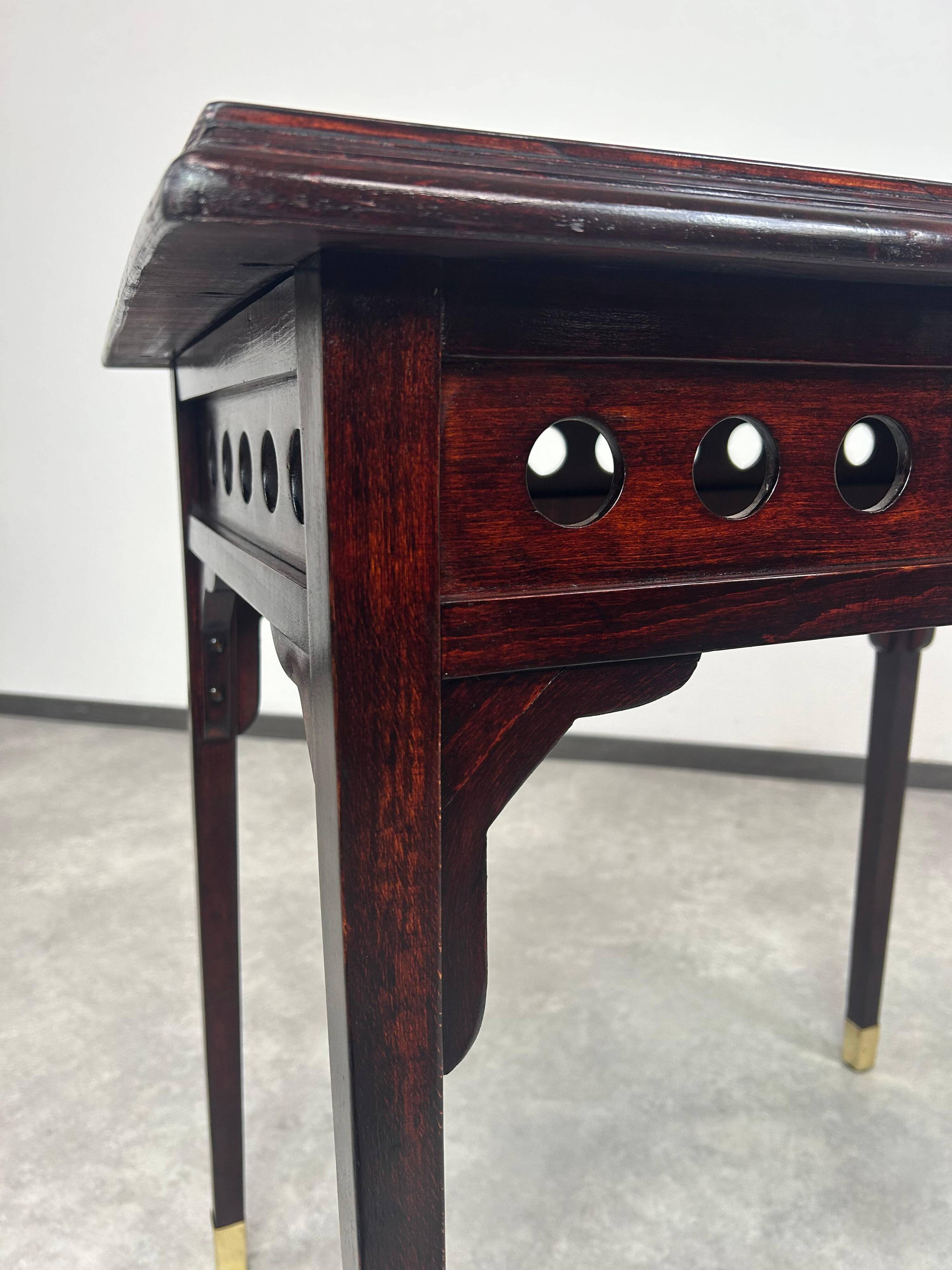 Table d'appoint Sécession de Vienne par Josef Hoffmann pour J&J Kohn