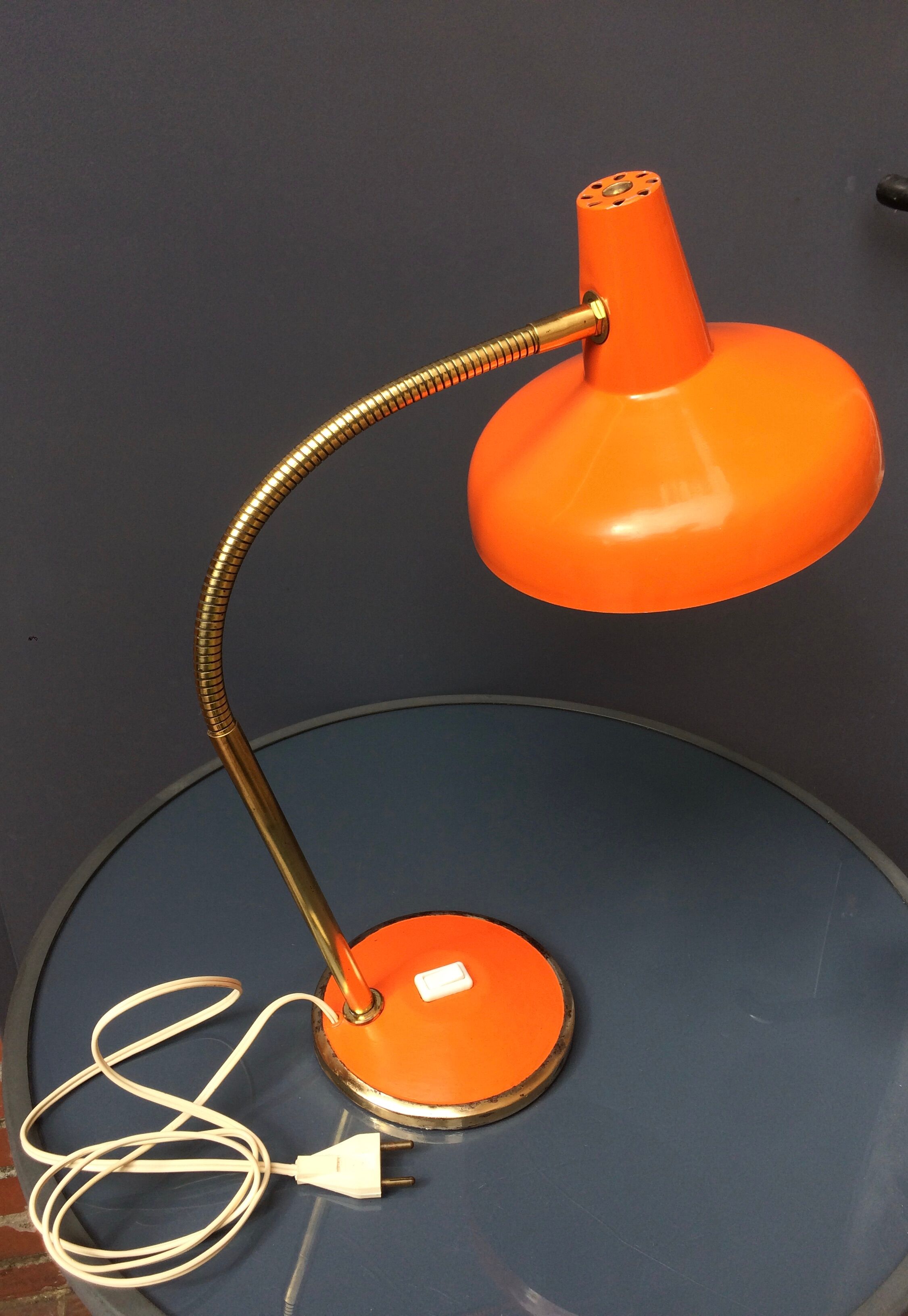 Vintage orientable office lamp