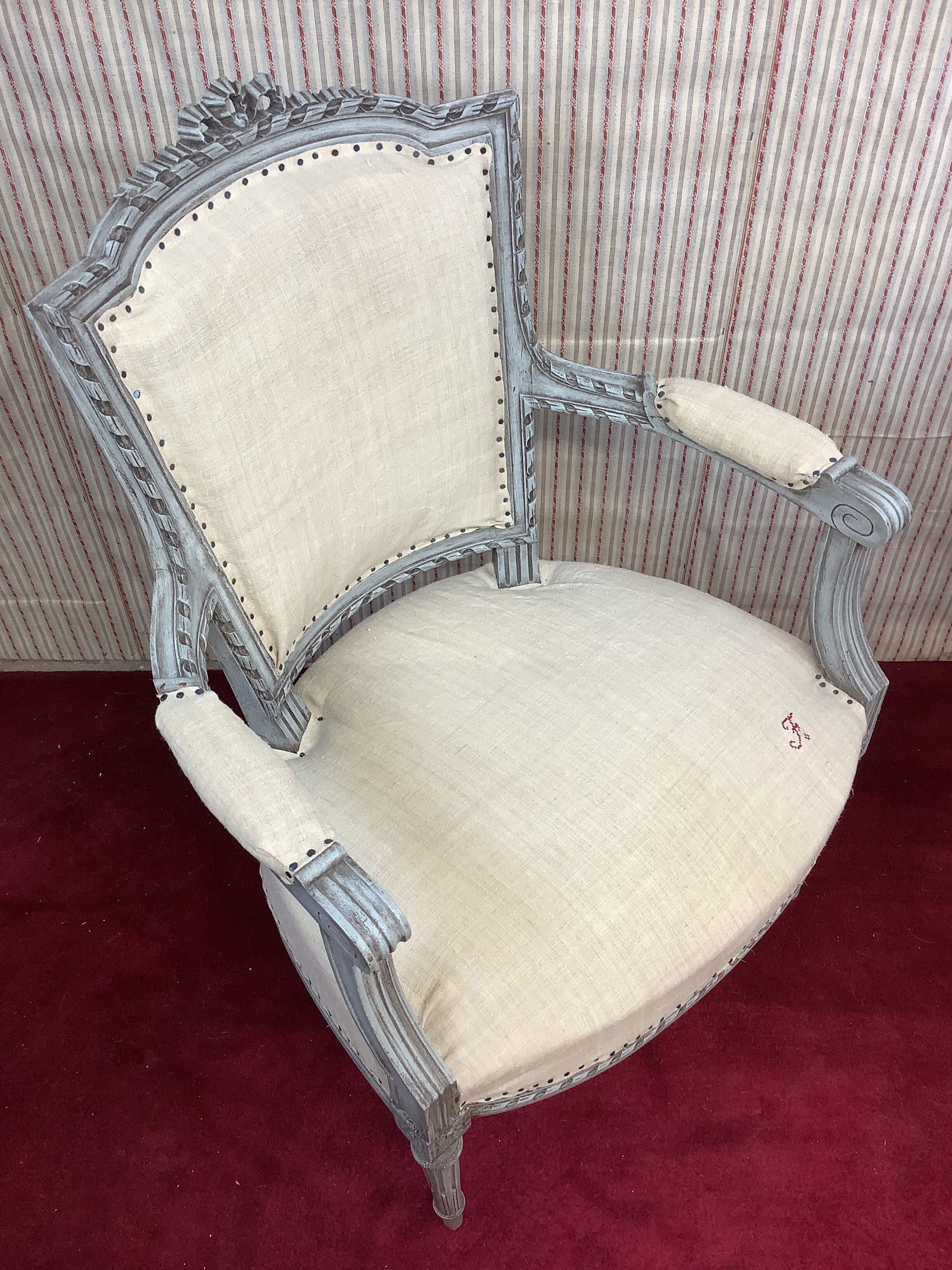 Armchair Cabriolet old Louis XVI style completely renovated