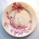 Assiette plate art nouveau en rose, porcelaine, modèle rose trémière de gien