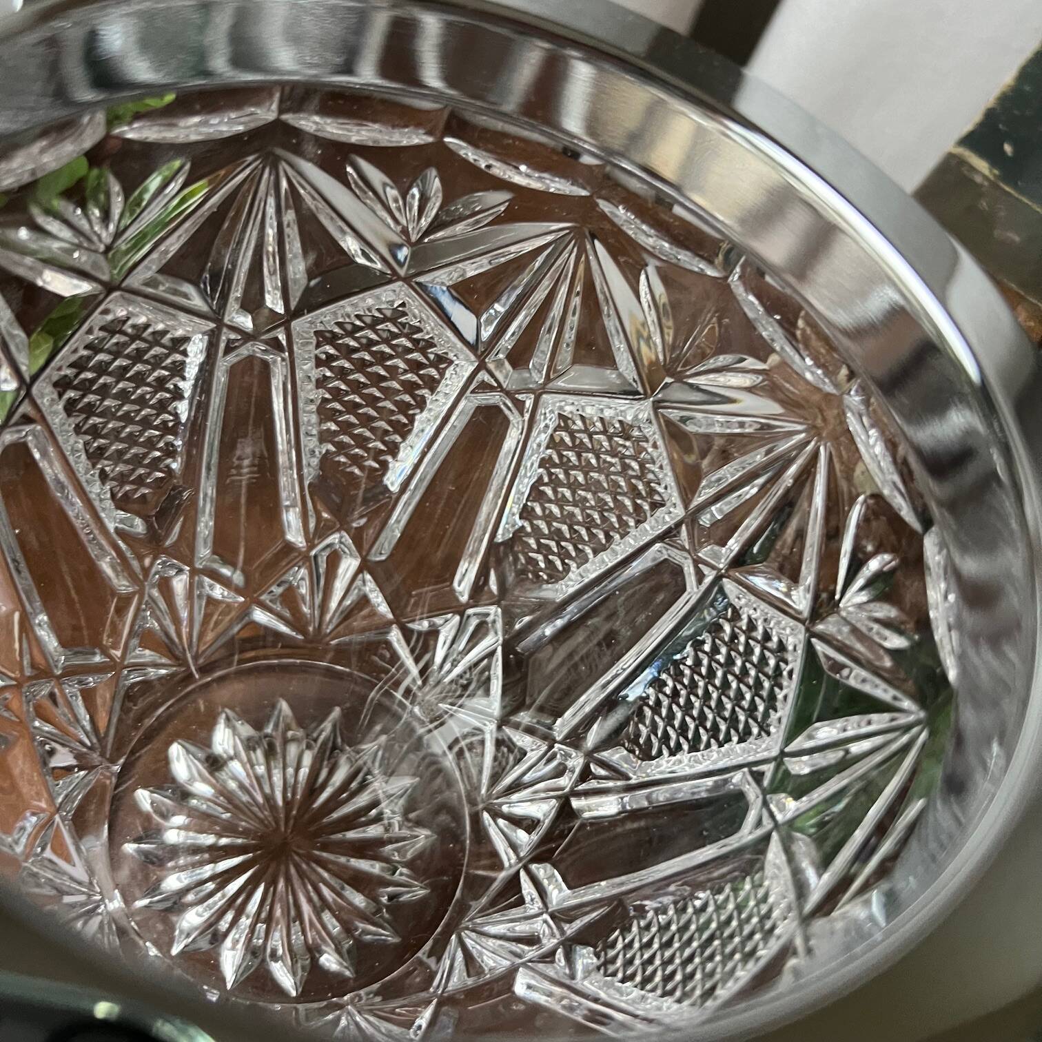 Crystal ice bucket or ice cube tray