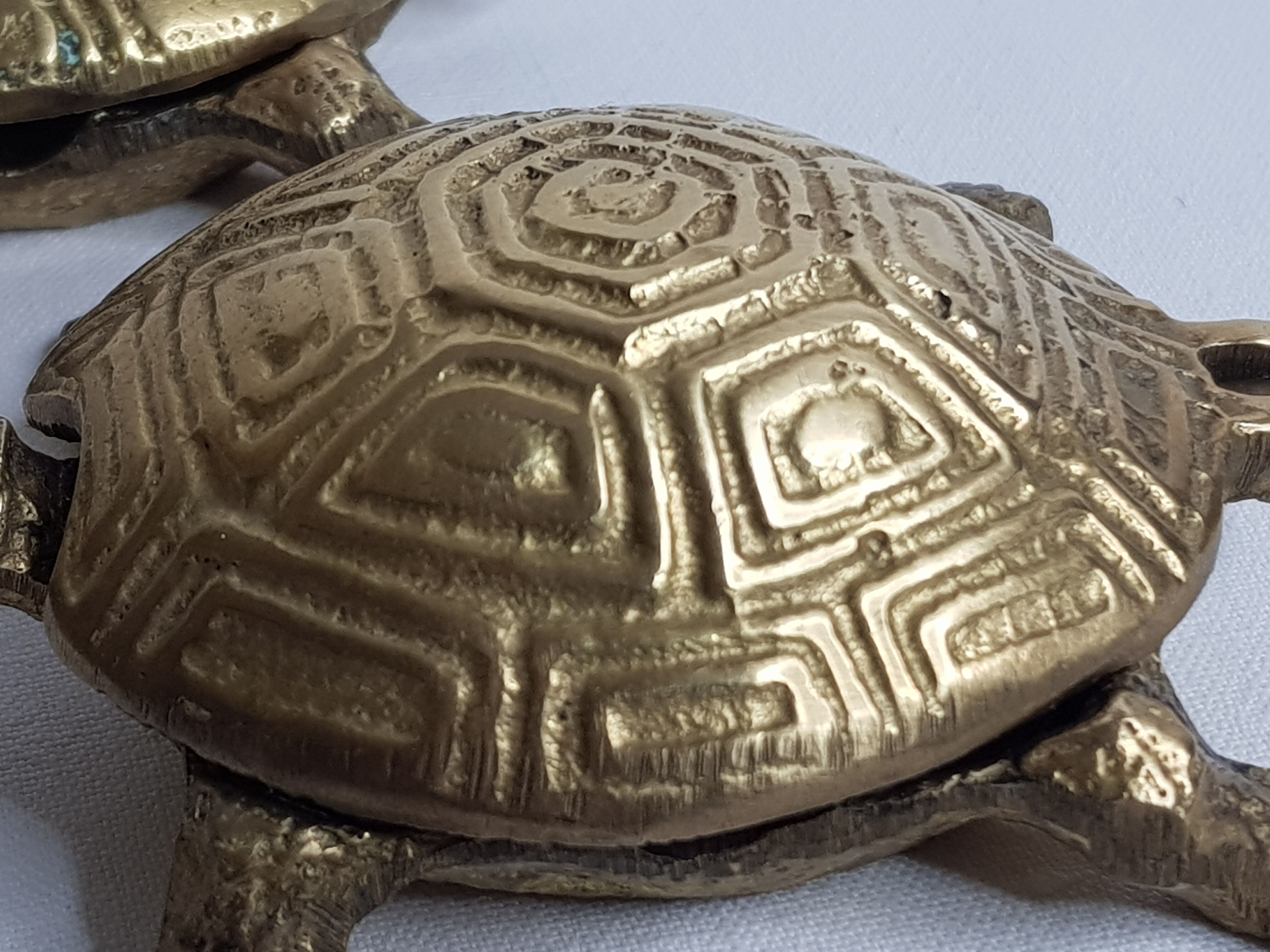 Pair of zoomorphic ashtrays, golden brass turtles