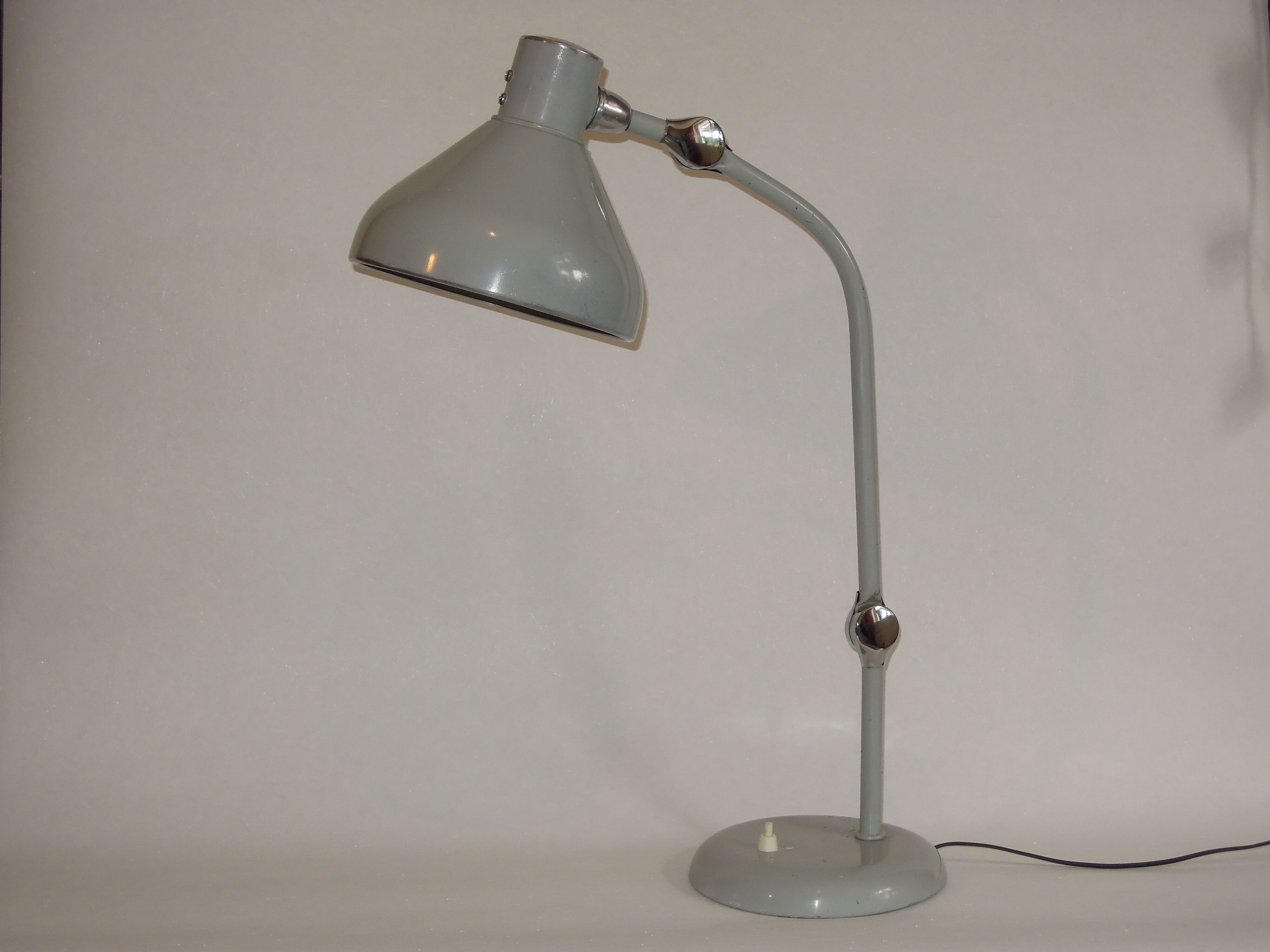 Jumo gray gs1 lamp
