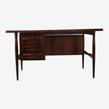 Danish design rosewood desk by Arne Vodder for Sibast Denmark