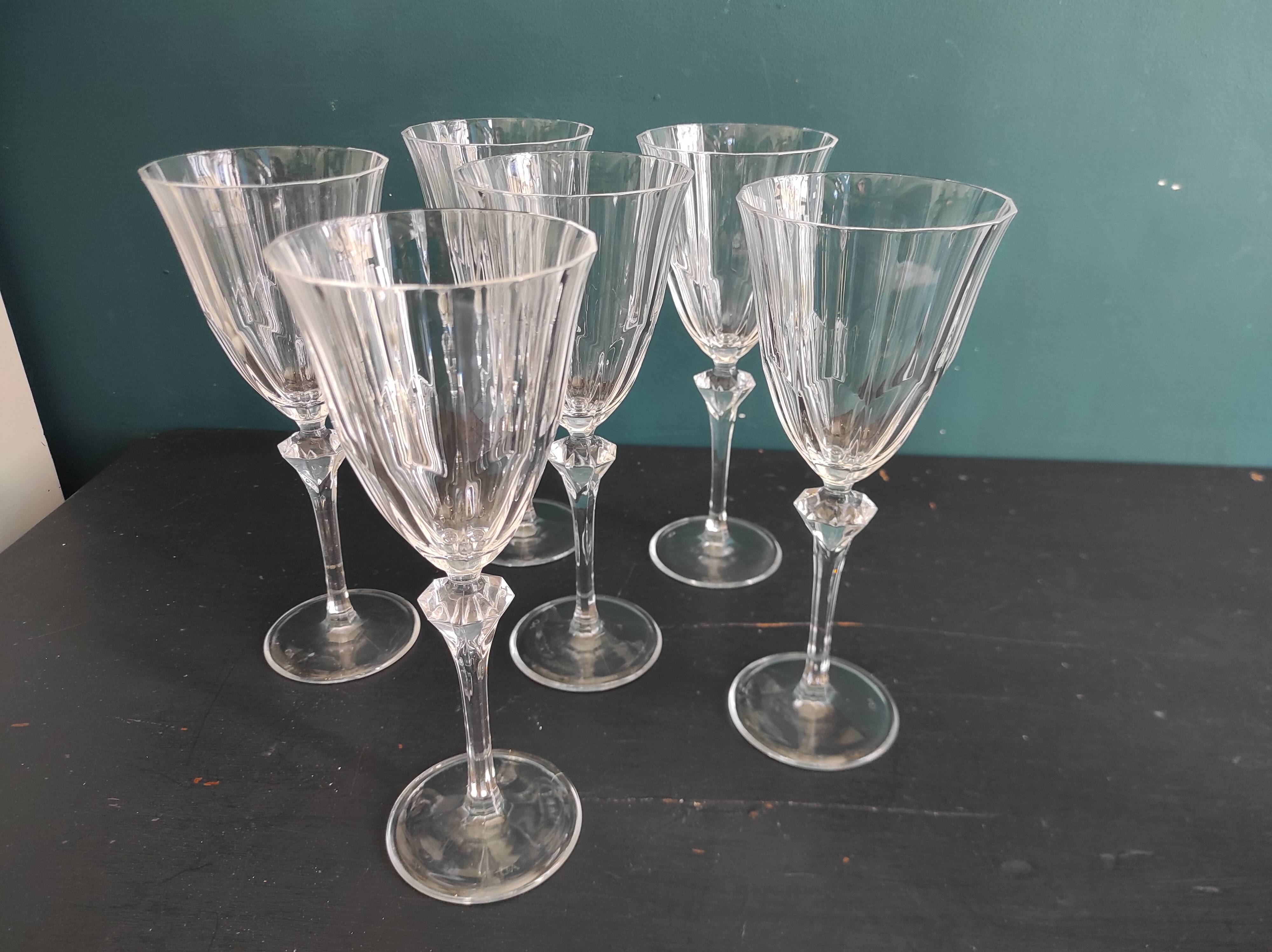 Set of 6 French wine glasses, Cristal D'Arques, mod. Diamantis