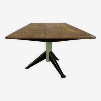 Tripod table from the 1950s