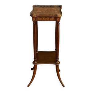 table d'appoint de style - xvi