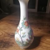 Vase en porcelaine de Paris