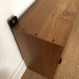 Shelf / display case