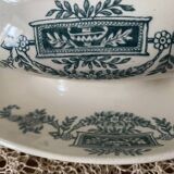 Old Terre de Fer porcelain gravy boat, Longchamp, Lutèce model