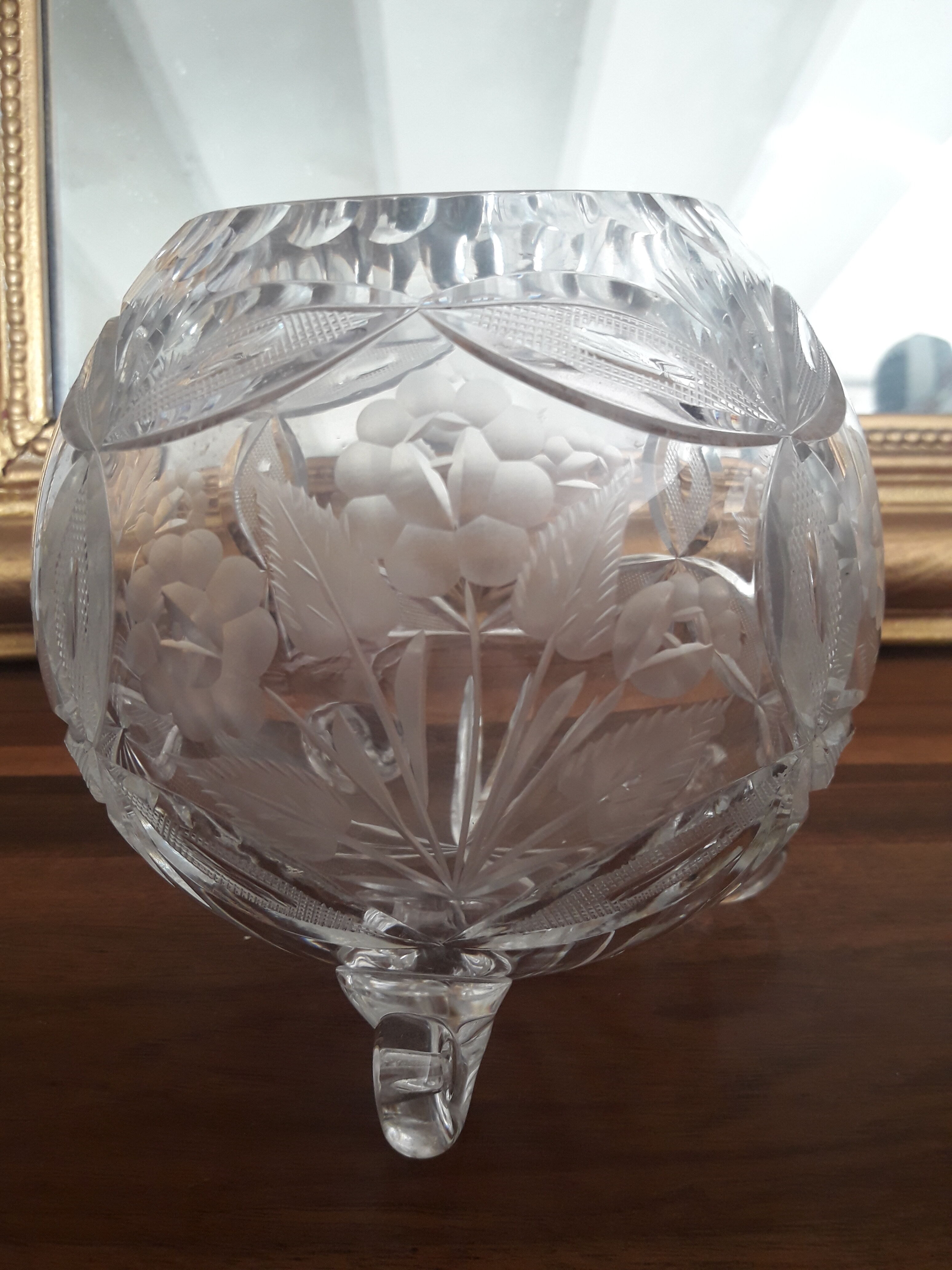 St. Louis crystal candy box